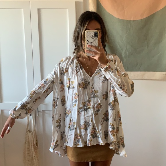 Tea Time Blouse // - Picture 2 of 7